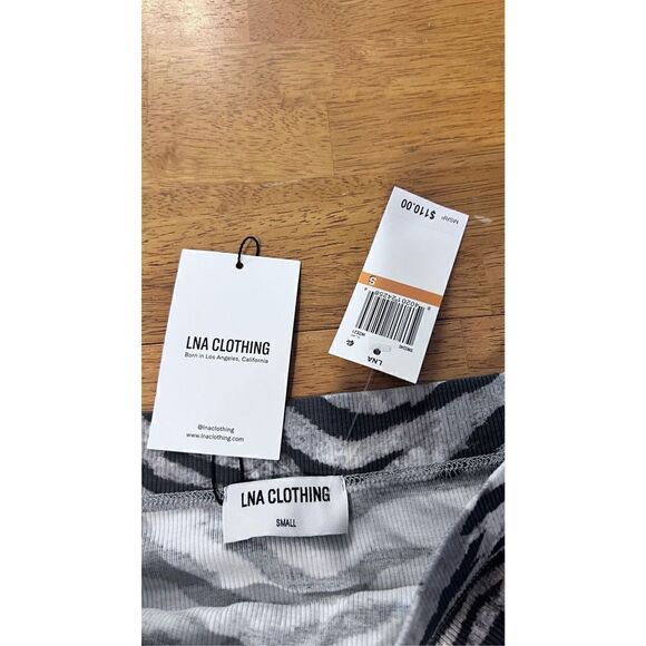 LNA Women's Zebra Print Ruched Side Ribbed Mini Skirt Gray Size Small NWT P1-212 - Picture 7 of 12